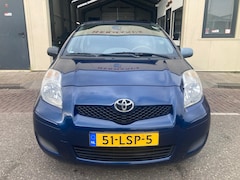 Toyota Yaris - 1.3 VVTi Comfort Navigatie airco nieuwe Apk