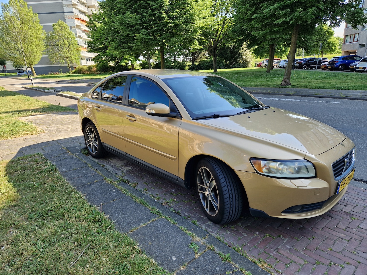 Volvo S40 - 1.8 Momentum - AutoWereld.nl