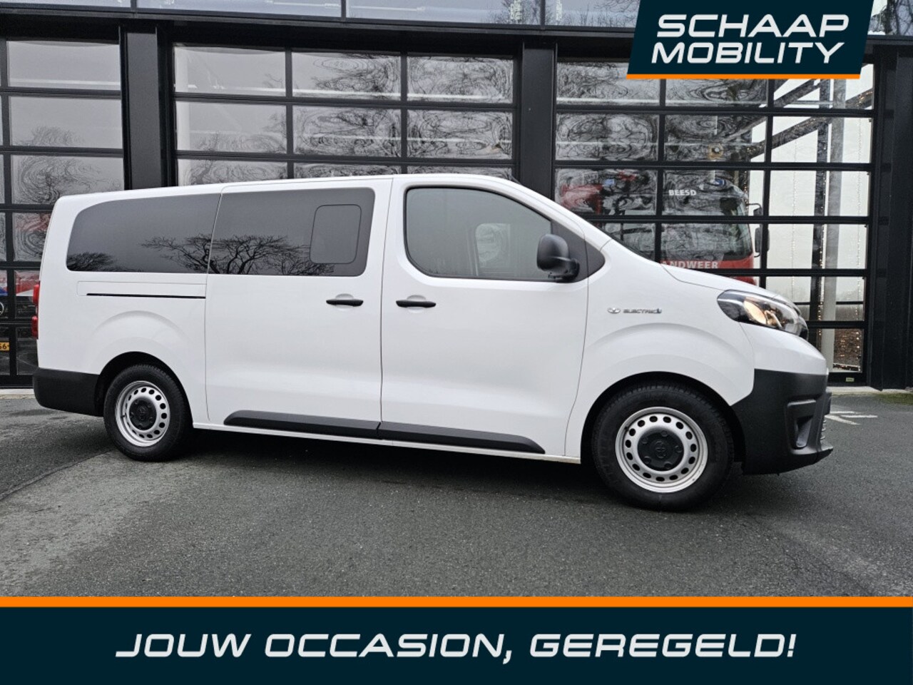 Toyota ProAce Electric Shuttle - 75KWh L3 Extra Range Cool | direct leverbaar - AutoWereld.nl