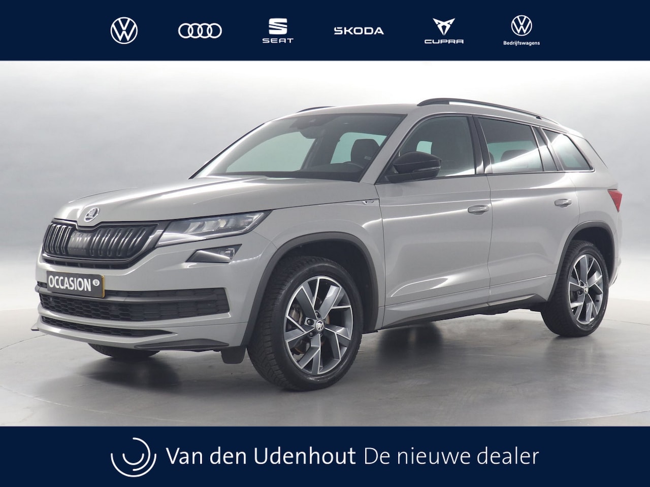 Skoda Kodiaq - 1.5 TSI 150pk Automaat Sportline Business 7p. / Panoramadak / Trekhaak - AutoWereld.nl