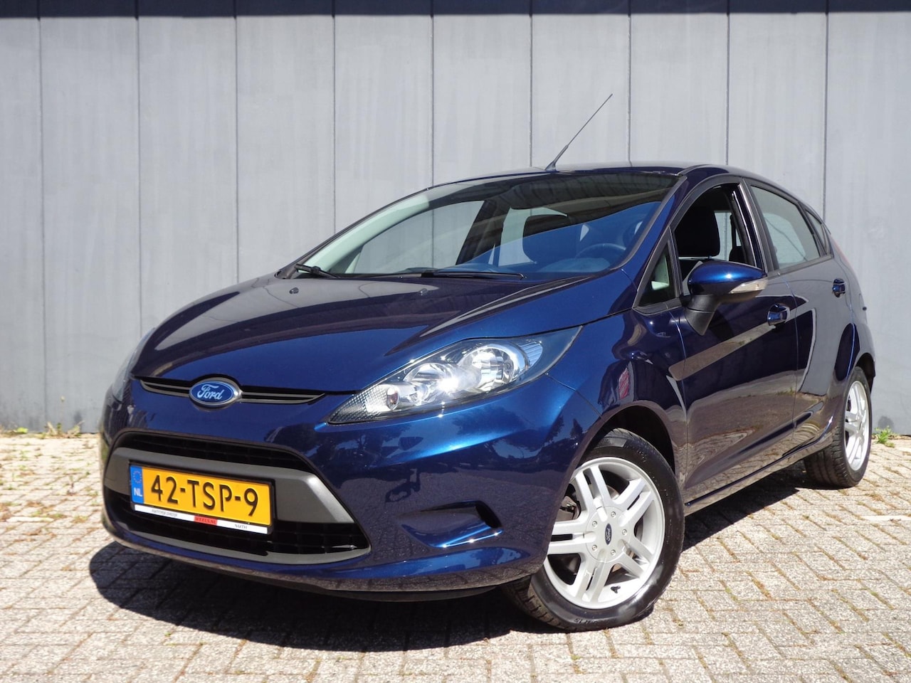 Ford Fiesta - 1.25i Limited 5drs, 2eig,Onderhoudsboekje - AutoWereld.nl