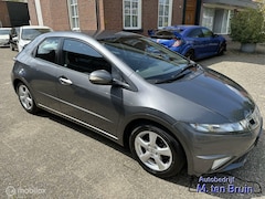Honda Civic - 1.4 Silverstone/ Trekhaak