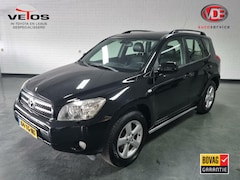 Toyota RAV4 - 2.0 VVTi Executive Automaat
