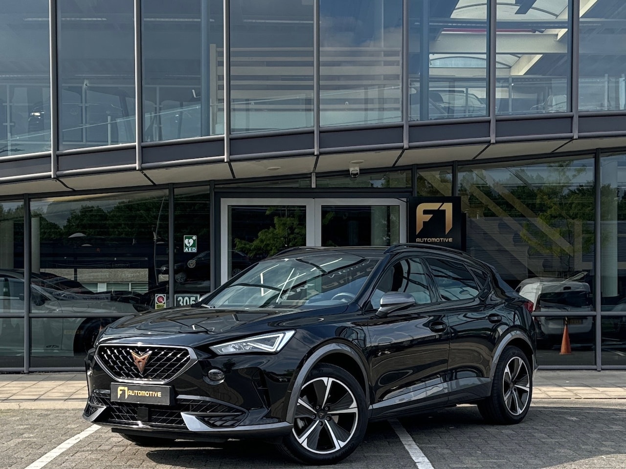 CUPRA Formentor - 1.4 e-Hybrid VZ Copper Edition Sfeer|ACC|Keyless - AutoWereld.nl
