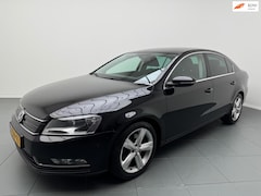 Volkswagen Passat - 1.6 TDI BlueMotion Executive 105 Pk Airco Navi Export Ex Bpm