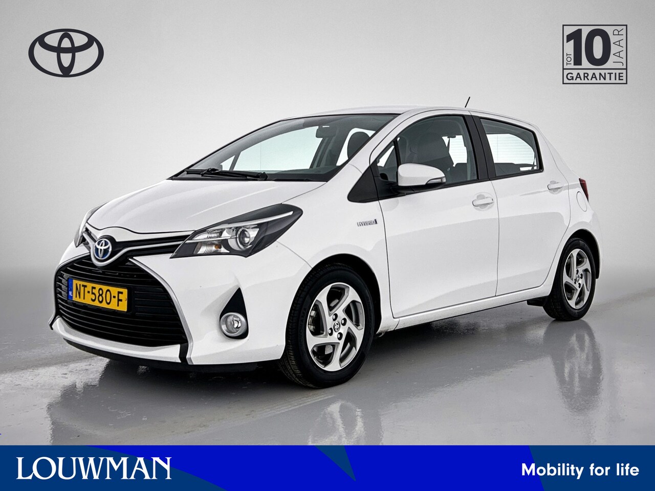 Toyota Yaris - 1.5 Hybrid Aspiration Limited | Navigatie | Camera | Climate Control | LM Velgen | - AutoWereld.nl