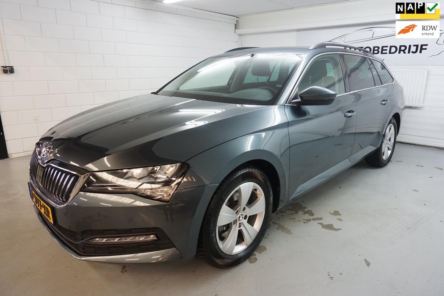 Skoda Superb Combi - 1.5 TSI ACT Business Edition Plus 1E Eigenaar Dealer onderhouden - AutoWereld.nl