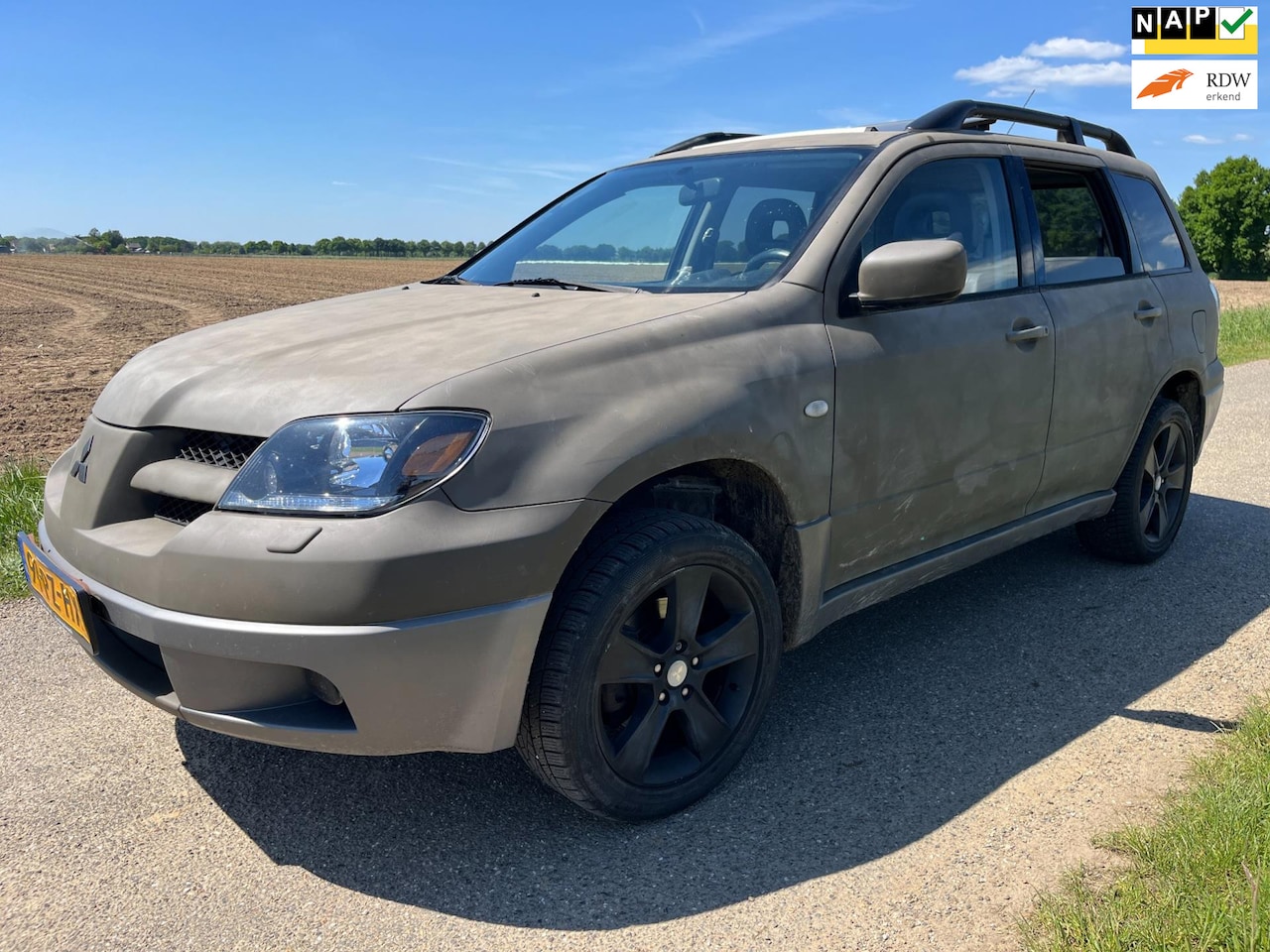 Mitsubishi Outlander Sport - 2.0 4WD Warrior | Predator| airco - AutoWereld.nl