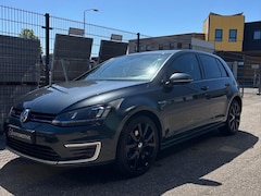 Volkswagen Golf - 1.4 TSI GTE / CAMERA / CARPLAY / NAVI / VOL ONDERHOUD