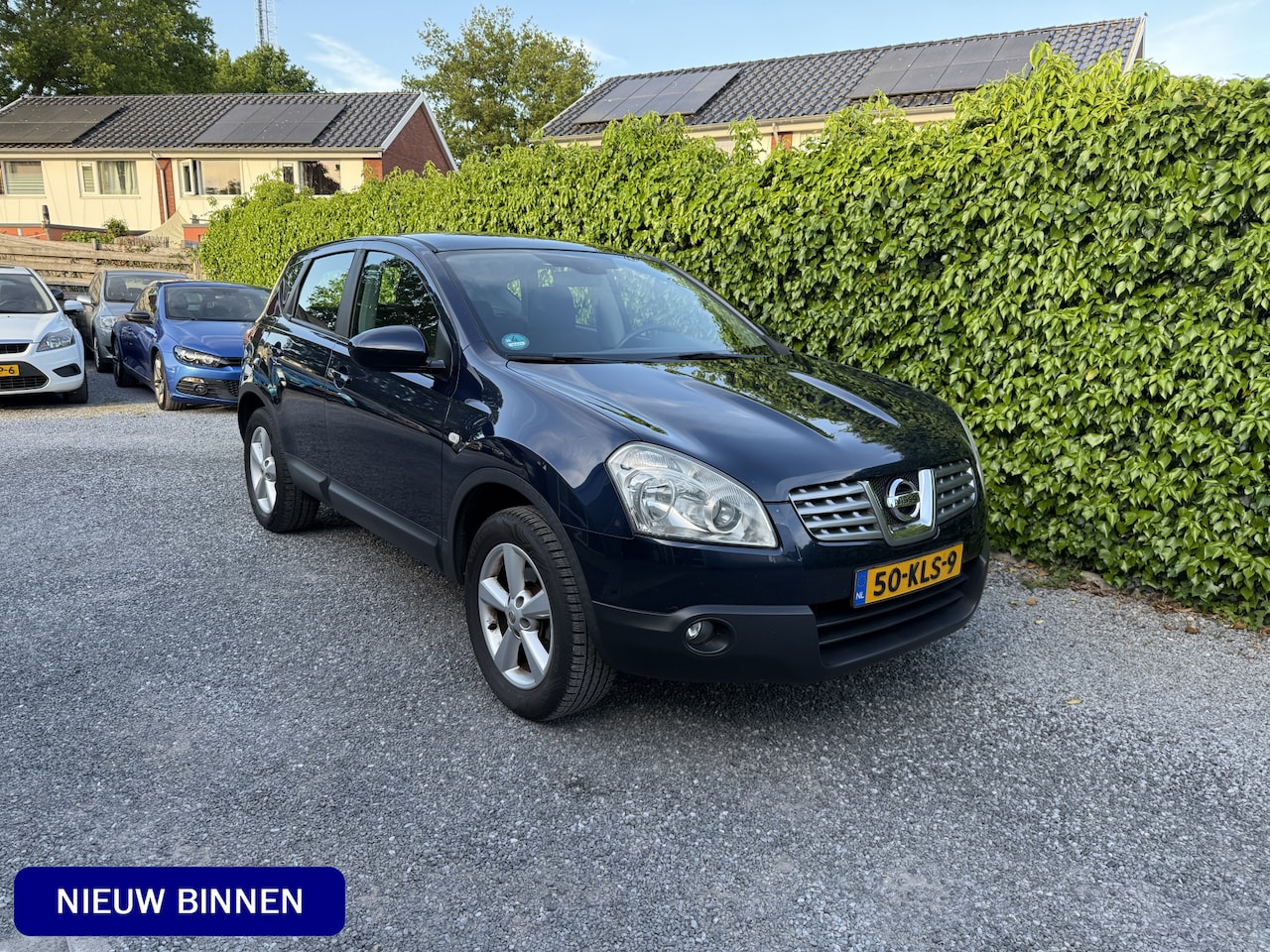Nissan Qashqai - 2.0 Acenta | Panoramadak | Autom. Airco | Cruise Control | LMV | PDC | Trekhaak | APK tot - AutoWereld.nl