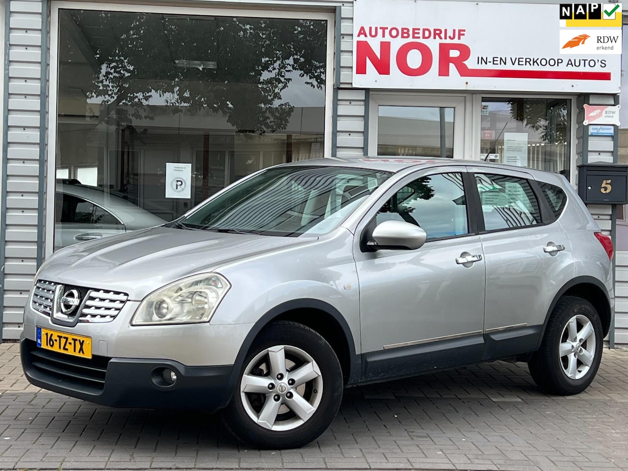 Nissan Qashqai - 2.0 Tekna Pack NAVI CAMERA - AutoWereld.nl