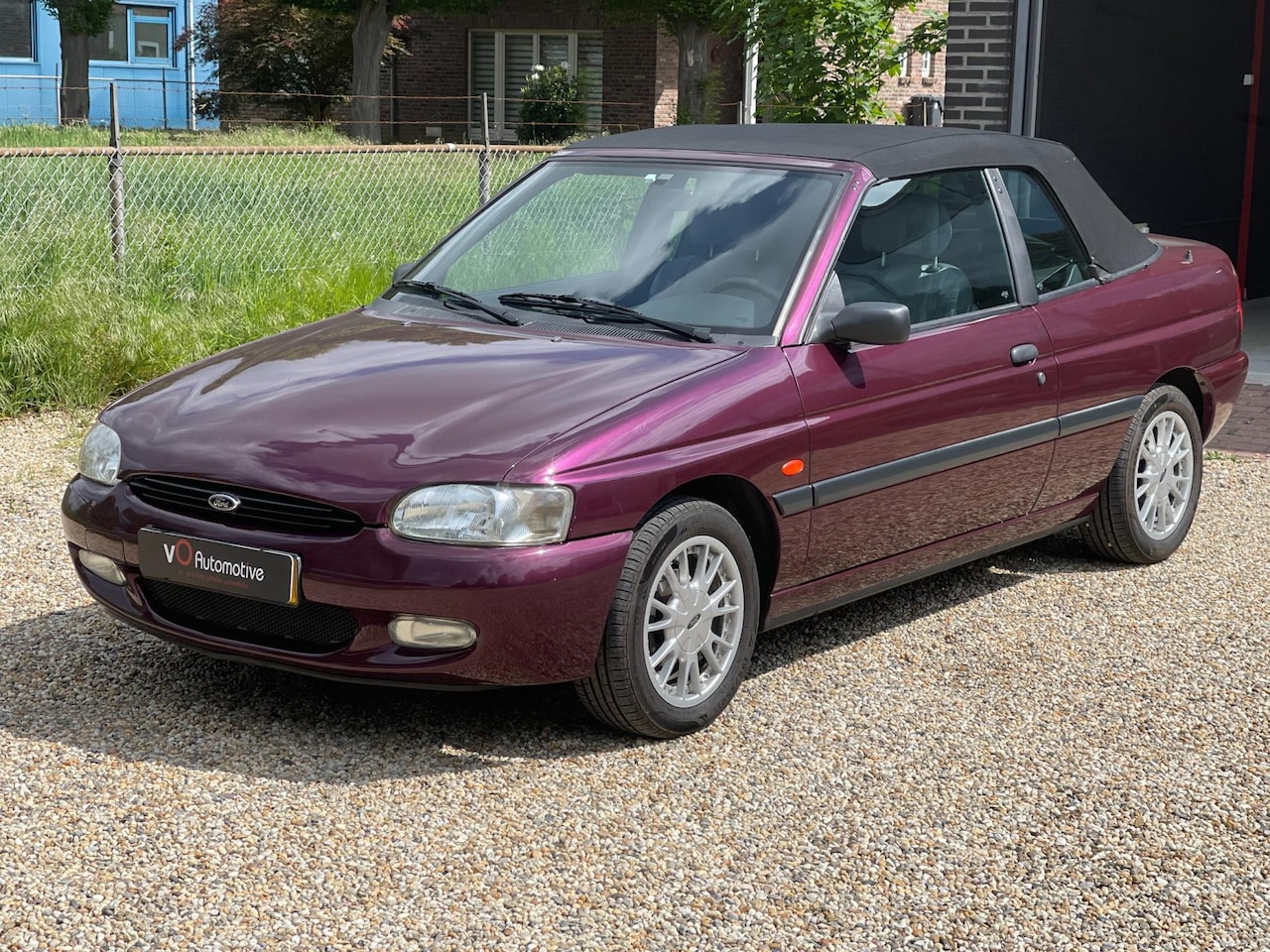 Ford Escort Cabrio - 1.6 CLX | UNIEKE STAAT | 90DKM | ELEK,CABRIOKAP - AutoWereld.nl