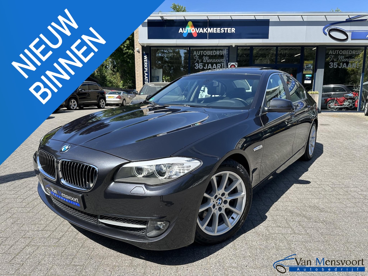 BMW 5-serie - 528i H6 258PK High Executive 116dKM!|Youngtimer!|Sportstoelen|Navi|Xenon|Schfdak|Trekhaak - AutoWereld.nl