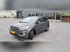 Ford Kuga - 1.5 EcoBoost Vignale
