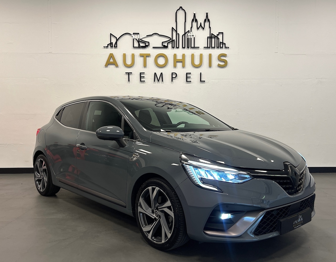 Renault Clio - 1.3 TCe R.S. Line Nap Keyless Carbon 360Camera Bose Leder Led VOL - AutoWereld.nl