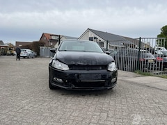 Volkswagen Polo - 1.2 TSI Highline. 111.511 mooie schroefschade