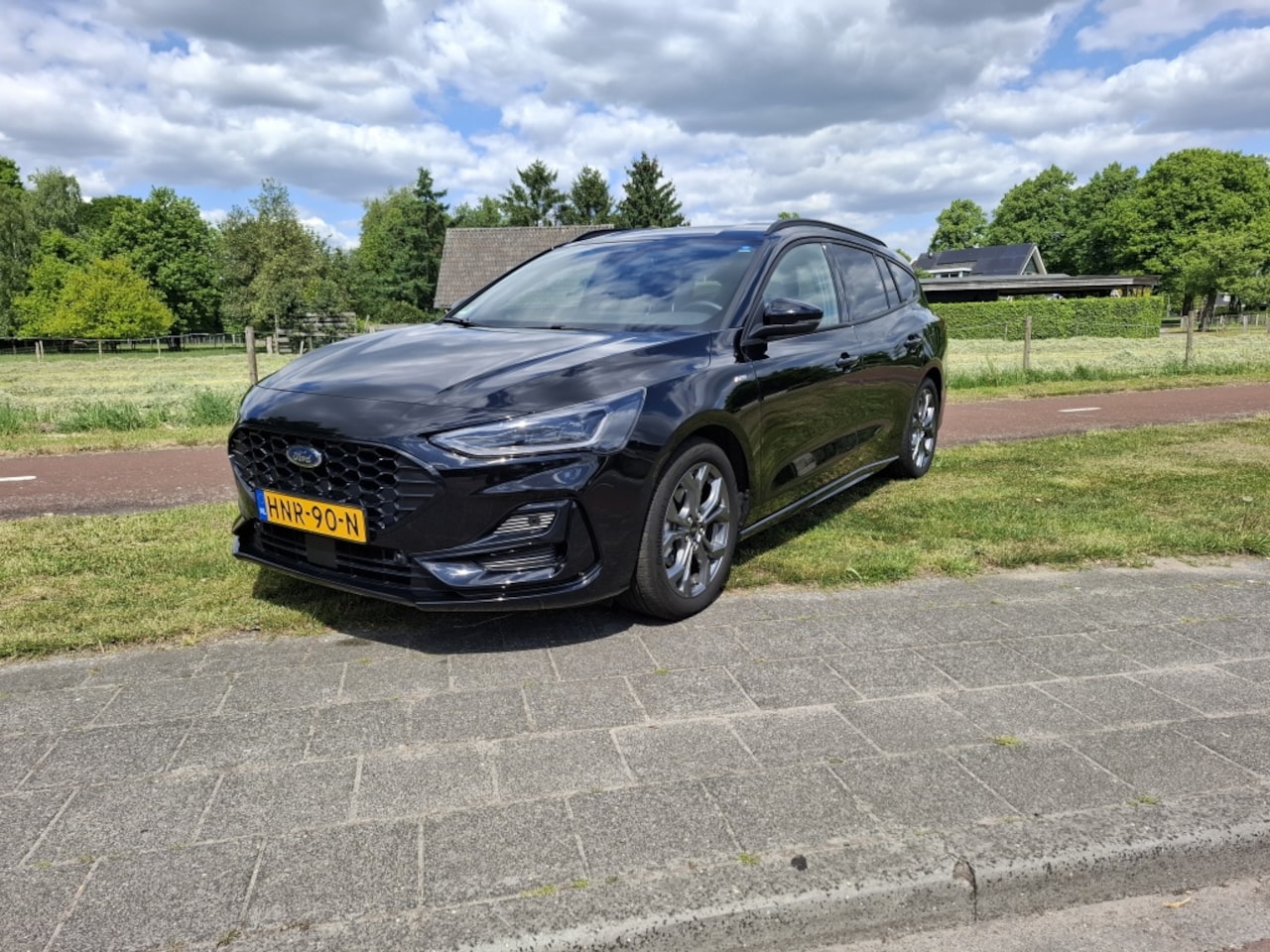 Ford Focus Wagon - 1.0 EcoBoost Hybrid ST Line X 1.0 EcoBoost Hybrid ST Line X - AutoWereld.nl
