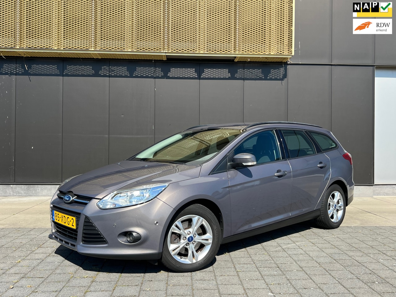 Ford Focus Wagon - 1.6 EcoBoost Trend|Cruise|PDC|Parkhulp|Airco|Navi - AutoWereld.nl