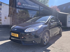 Ford Focus - 2.0 EcoBoost ST-3