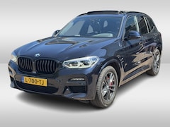 BMW X3 - xDrive20i High Exe. M Sport / Trekhaak / Panoramadak / Camera / Leder / 19'' / Carbon intr