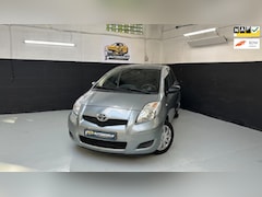 Toyota Yaris - 1.3 VVTi COMFORT | NL AUTO | NAP | Airco | 5 DRS