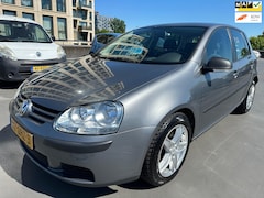 Volkswagen Golf - 1.4 TSI Trendline AUTOMAAT Airco Bluetooth Navi 1e Eigenaar Laag Kilometers Nieuwe Apk