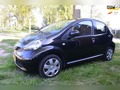 Toyota Aygo - 1.0-12V +*5deurs*elektr ramen*cv*stuurbekr