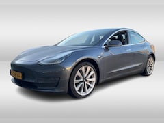 Tesla Model 3 - Long Range AWD 75 kWh / Trekhaak / Autopilot / Panoramadak / Camera / Premium Audio / 19''