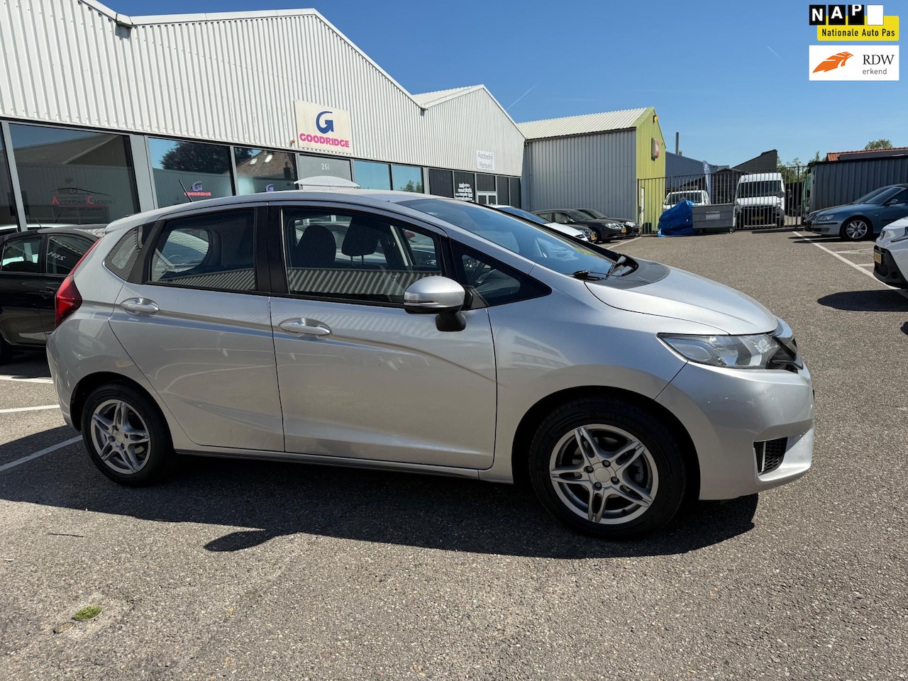 Honda Jazz - 1.3 i-VTEC Trend 1e EIGENAAR | AUTOMAAT | AIRCO | CRUISE CONTROL | ELEKTRISCHE RAMEN | NAP - AutoWereld.nl