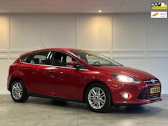 Ford Focus - 1.0 EcoBoost Titanium / Trekhaak / Navi / Cruise