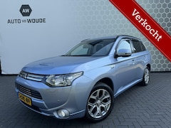 Mitsubishi Outlander - 2.0 PHEV Executive Schuifdak Trekhaak