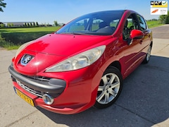 Peugeot 207 - 1.6-16V XS Pack/ climatronic/ 5 deurs