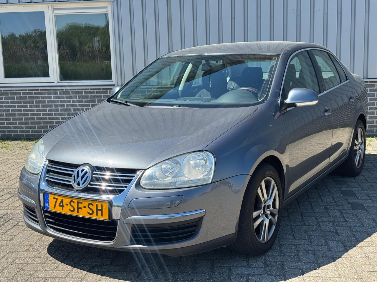 Volkswagen Jetta - 1.6 Comfortline Clima Elektrische ramen - AutoWereld.nl