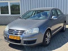 Volkswagen Jetta - 1.6 Comfortline Clima Elektrische ramen