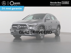Mercedes-Benz GLA-Klasse - 250 e Luxury Line | Dodehoekassistent | Winter pakket | Elektrische achterklep |