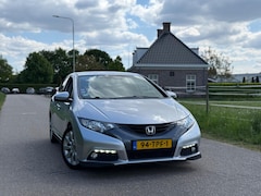 Honda Civic - 1.8 Sport (bj 2012) NIEUW MODEL|CAMERA|NAVI|NETTE AUTO