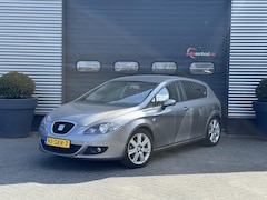 Seat Leon - 1.4 TSI Streetstyle TIK IN MOTOR | Climate Control | Lichtmetalen Velgen | Cruise Control