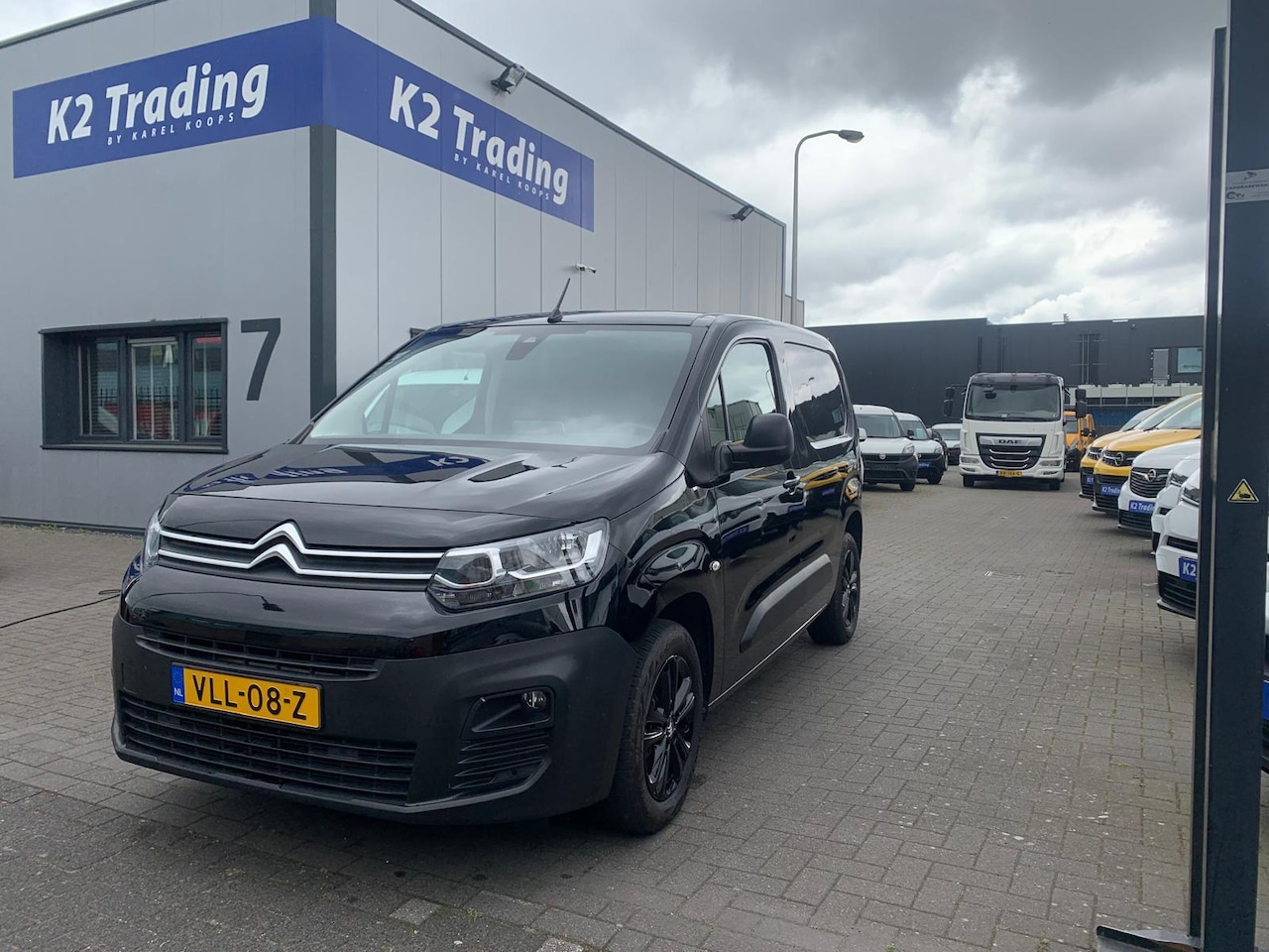 Citroën Berlingo - 1.5 BlueHDI Driver CARPLAY CAMERA LM VELGEN 100PK - AutoWereld.nl