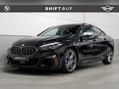 BMW 2-serie Gran Coupé - M235i xDrive Panoramadak | Head Up | Stuurverwarming