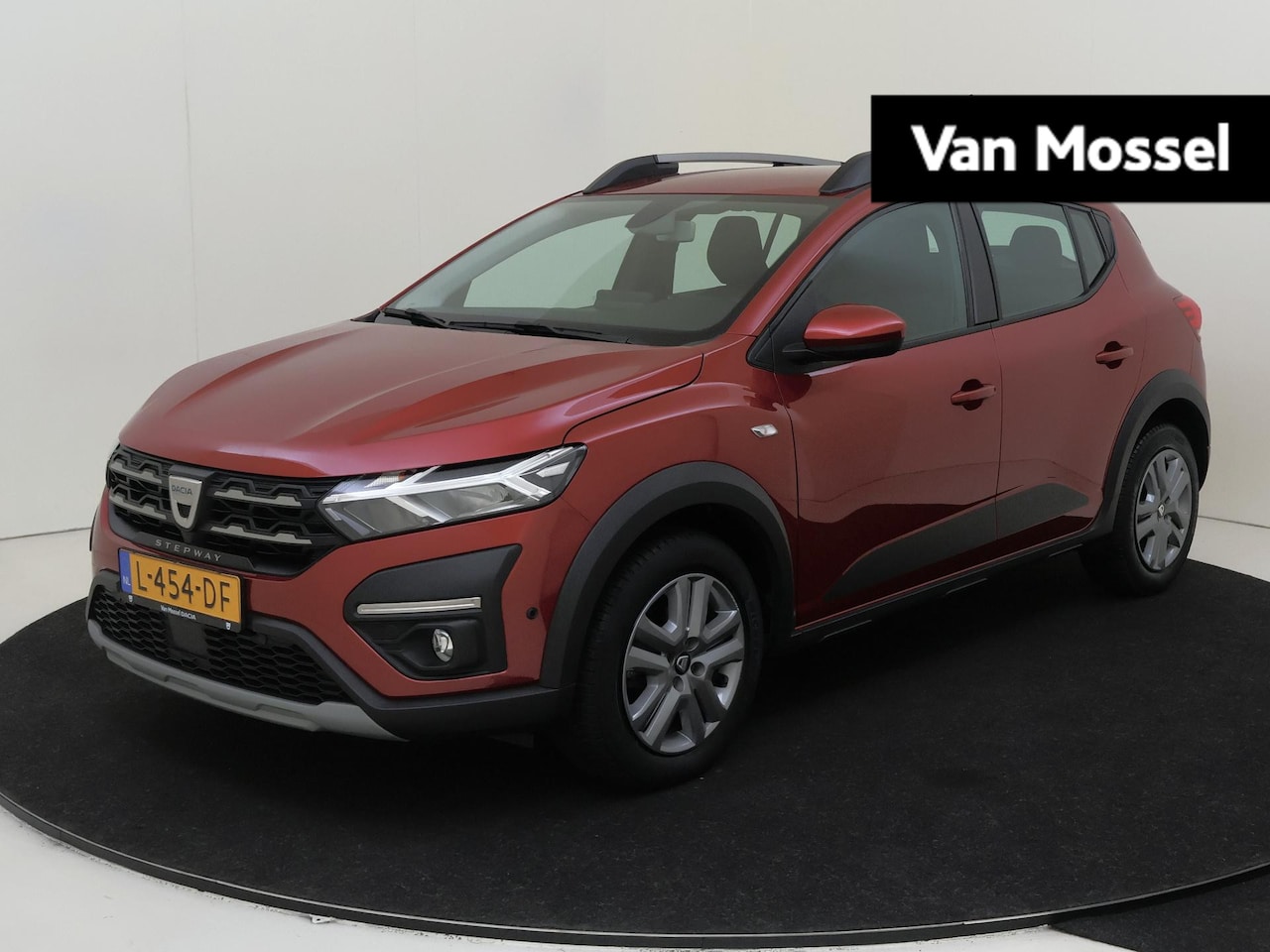Dacia Sandero Stepway - 1.0 TCe 90 Comfort | 1e Eigenaar / Camra / Airco / All Seasonbanden - AutoWereld.nl