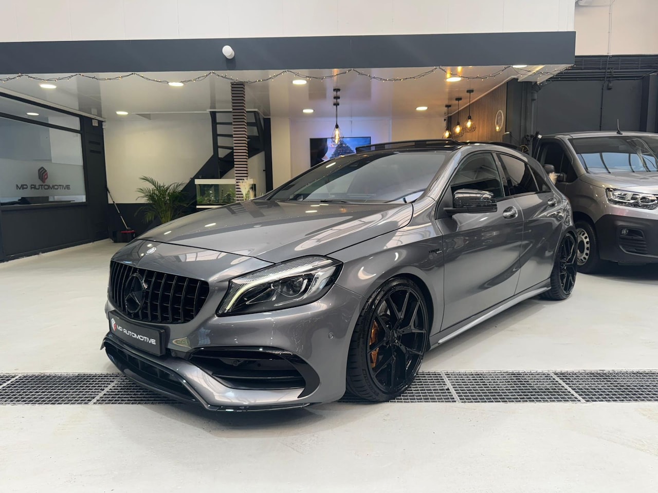 Mercedes-Benz A-klasse - AMG 45 4MATIC+ Performance|Pano|Aero|Camera|A45 - AutoWereld.nl
