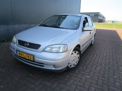 Opel Astra - 1.6 Edition, 8V, sedan, Airco