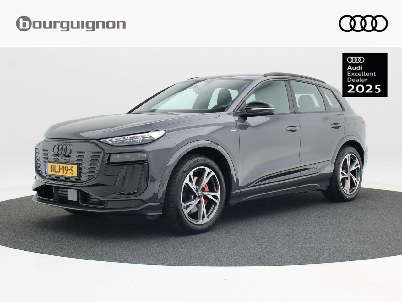 Audi Q6 e-tron - S edition performance 100 kWh RUIM € 14000,- VOORDEEL!!! | Luchtvering | Comfortpakket pro - AutoWereld.nl