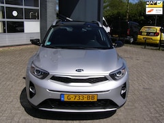 Kia Stonic - 1.0 T-GDi DynamicLine met cruise control en achter uitrij camera en navigatie en airco en
