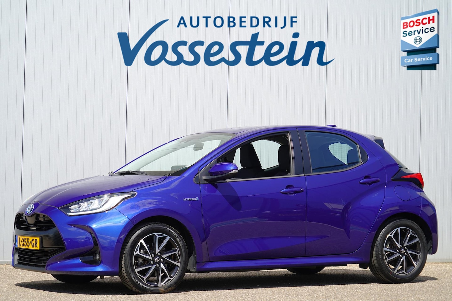 Toyota Yaris - 1.5 Hybrid Dynamic / 1e Eigenaar / 50dkm NAP / Camera / Climate Control / Cruise / NL-Auto - AutoWereld.nl