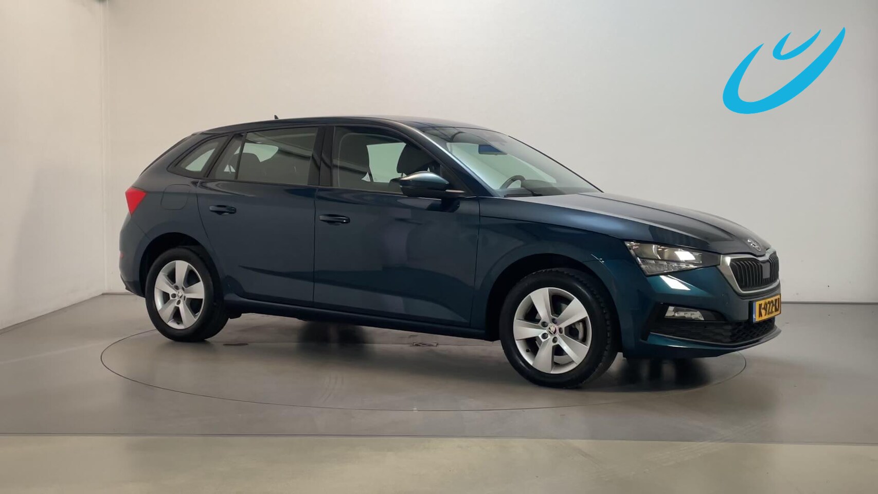 Skoda Scala - 1.0 TSI 110pk Ambition Parkeersensoren DAB+ App-Connect Airco - AutoWereld.nl