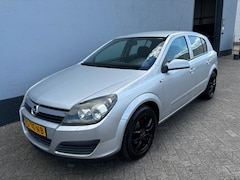 Opel Astra - 1.4 Edition 5-Deurs - Airco - LMV