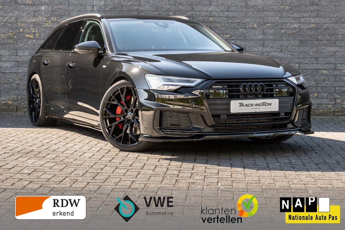 Audi A6 Avant - 55 TFSI e quattro Pro Line S Competition Black & Black edition - AutoWereld.nl