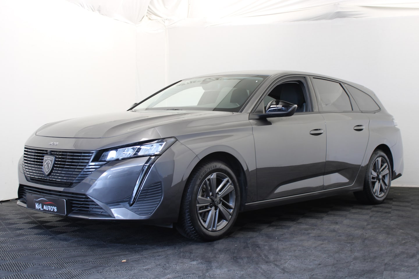 Peugeot 308 SW - 1.2 PureTech Allure |Camera|Navi| - AutoWereld.nl