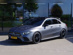Mercedes-Benz A-klasse - 200 164 PK Automaat AMG-Line Business Solutions, Night-Pakket, Panoramadak, LED, Camera, L